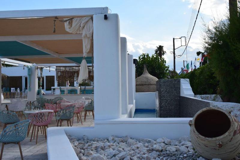 Marzi Beach And Bungalows Kokkónion Exterior foto