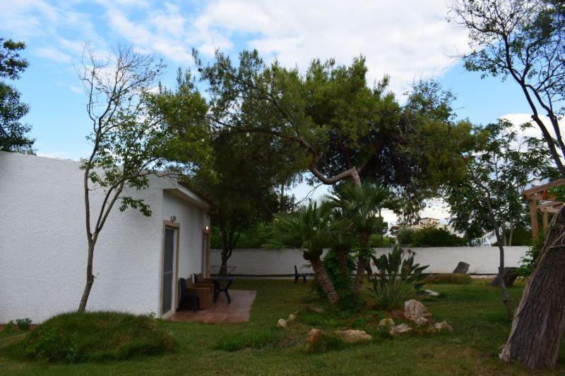 Marzi Beach And Bungalows Kokkónion Exterior foto