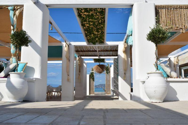 Marzi Beach And Bungalows Kokkónion Exterior foto