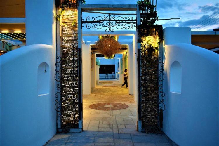 Marzi Beach And Bungalows Kokkónion Exterior foto